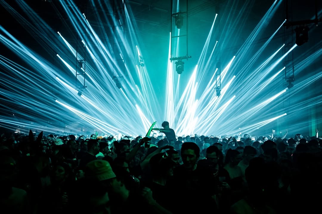 Tecno Rave Stage NEWRAVE X Unreal | Techno Music World